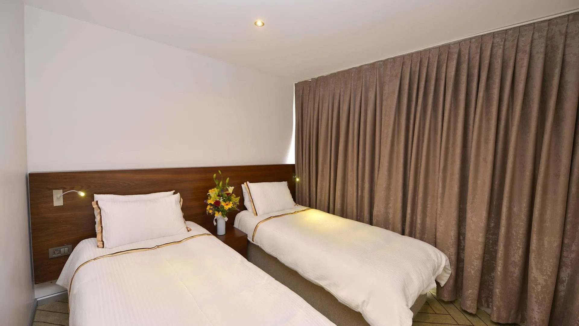 L'Onde Business Suites Istanbul 4*,